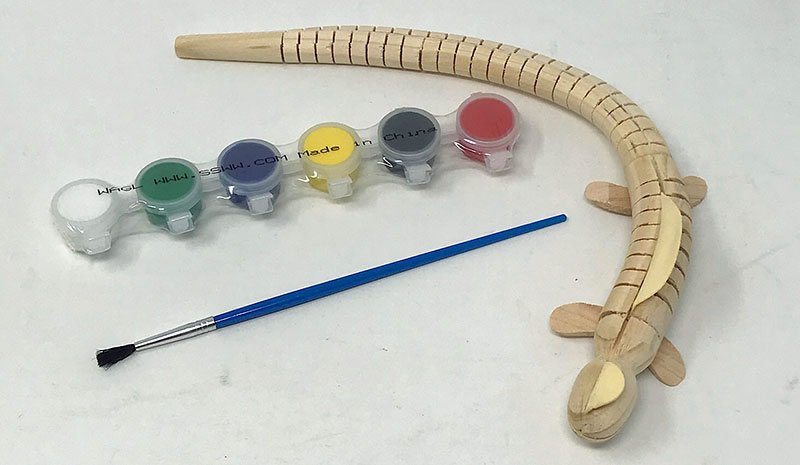 Green Kid Crafts Wooden Lizard