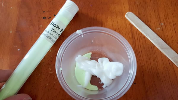 Glow Powder and Glue