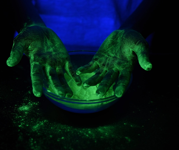 Small Black Light
